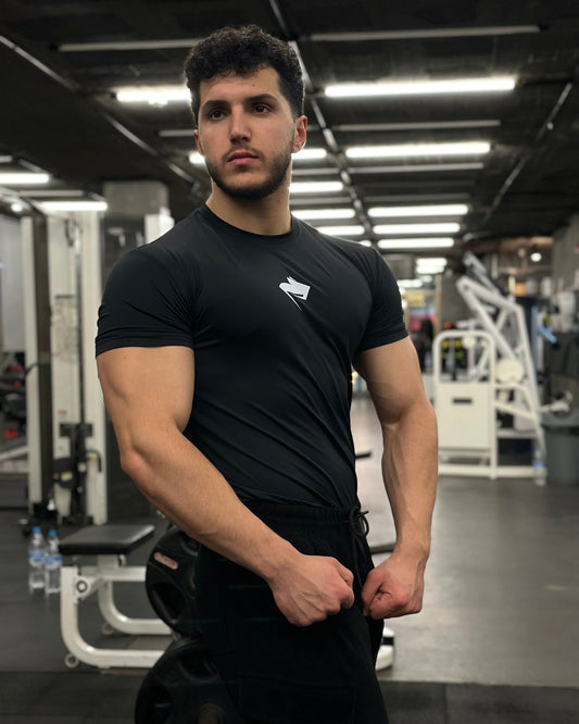 BLACK COPMRESSED T-SHIRT